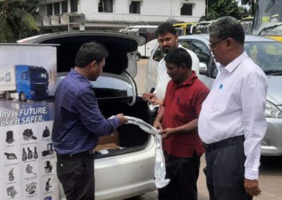 Van Campaign conducted by Maroor Agencies for Knorr Bremse Brake fluid and liners.